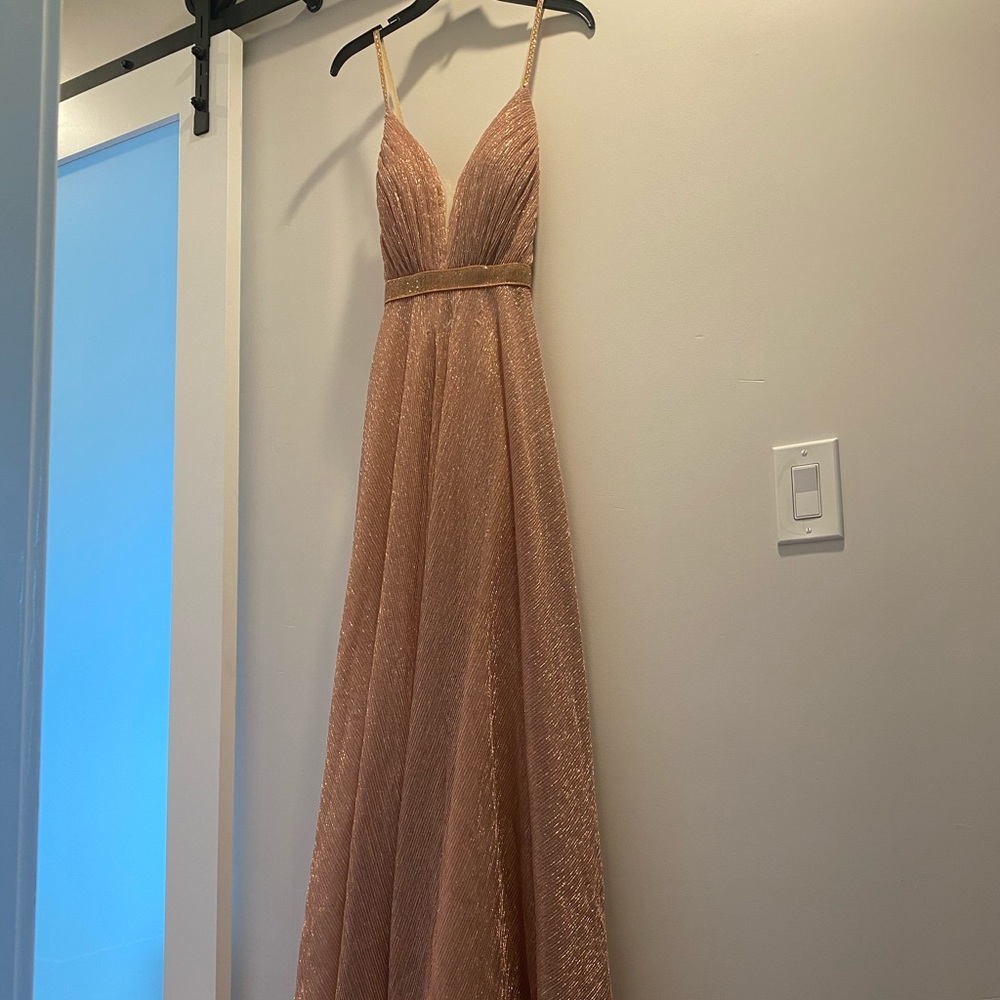 Camille la Vie prom dress. Size6. Champagne Color.